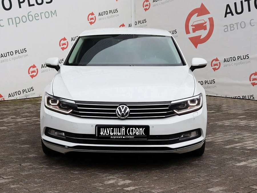 Volkswagen Passat, 2016г., передний привод, робот