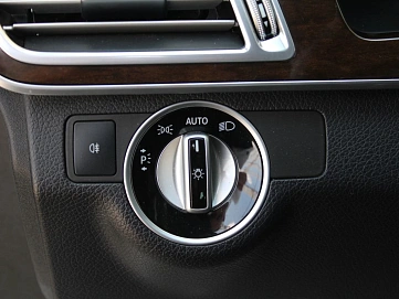 Mercedes-Benz E-Класс, 2014г, задний привод, автомат