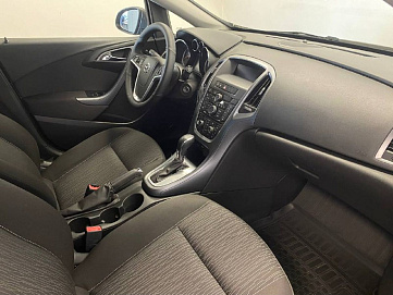 Opel , 2013г., передний привод, автомат