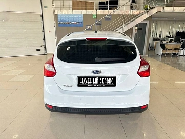 Ford Focus, 2013г, передний привод, робот