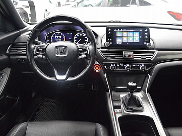 Honda Accord, 2018г, передний привод, механика