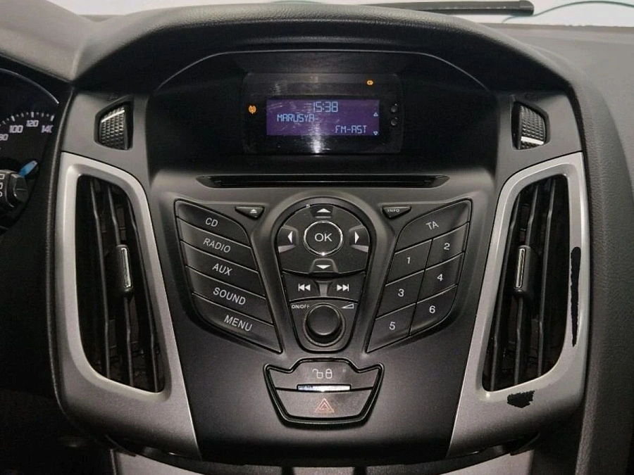 Ford Focus, 2011г., передний привод, механика