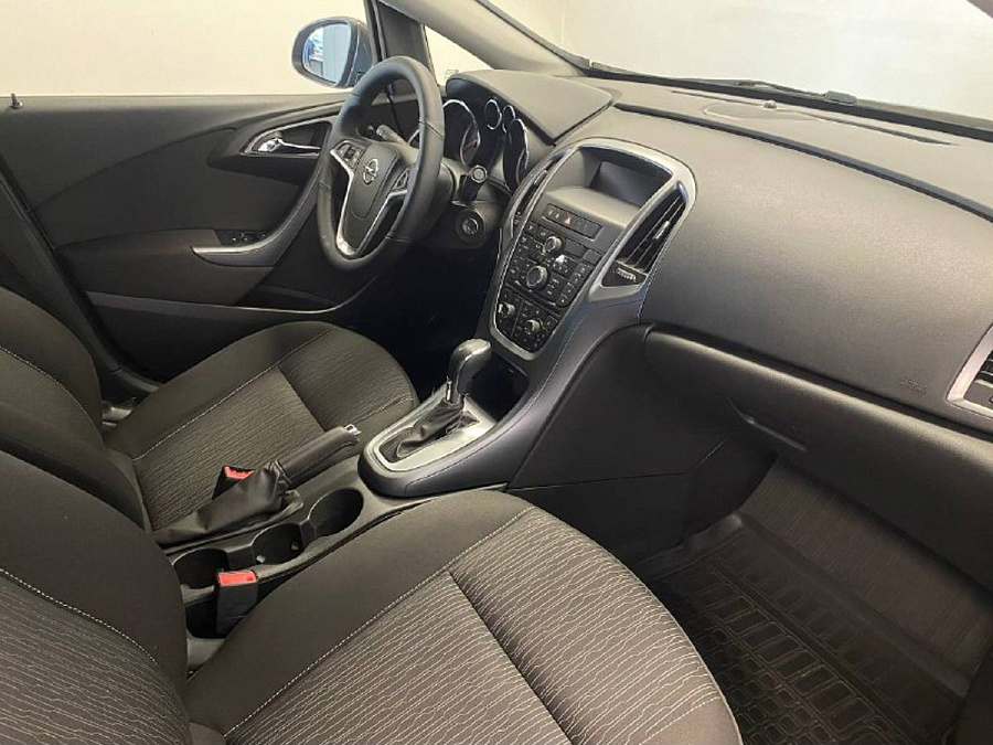 Opel , 2013г., передний привод, автомат