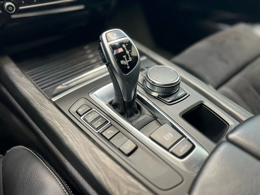 BMW X5, 2018г., полный привод, автомат