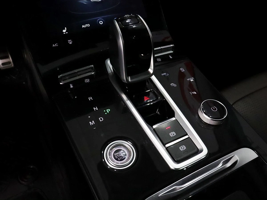 Chery Tiggo 8 Pro, 2021г., передний привод, робот