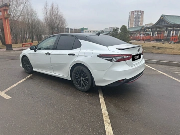 Toyota Camry, 2022г, передний привод, автомат