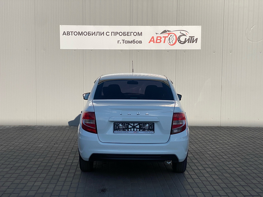 Lada (ВАЗ) Granta, 2021г., передний привод, механика