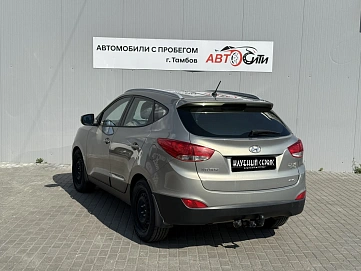Hyundai ix35, 2010г, полный привод, механика