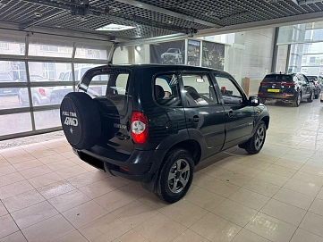 Chevrolet Niva, 2009г, полный привод, механика