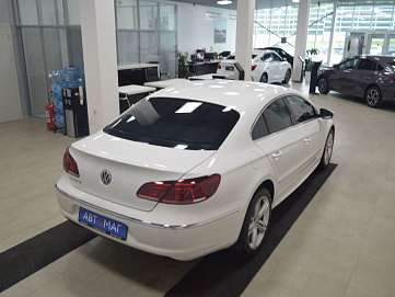 Volkswagen Passat CC, 2013г, передний привод, робот