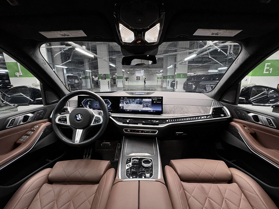 BMW X7, 2023г., полный привод, автомат