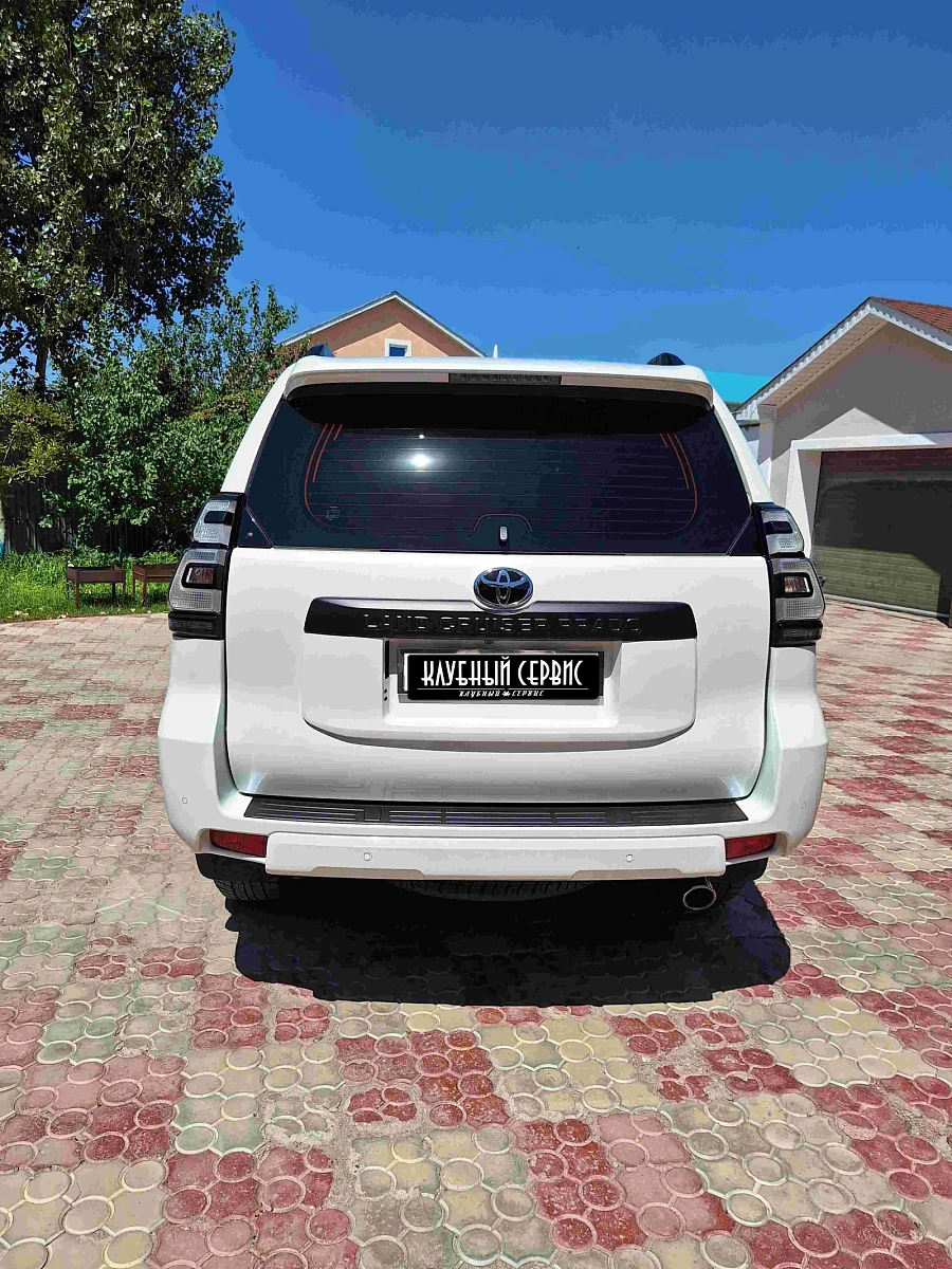 Toyota Land Cruiser Prado, 2023г., полный привод, автомат