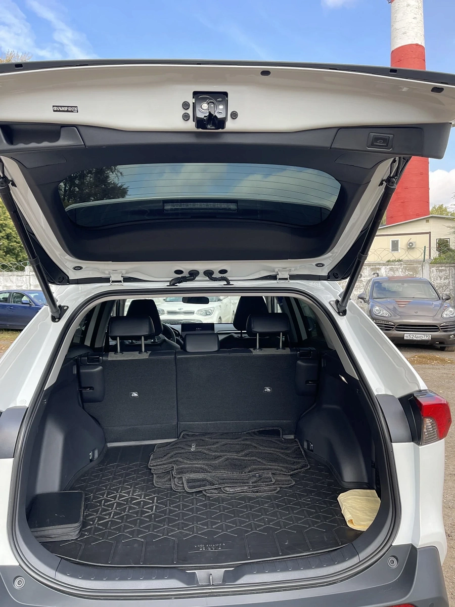 Toyota RAV4, 2025г., полный привод, вариатор