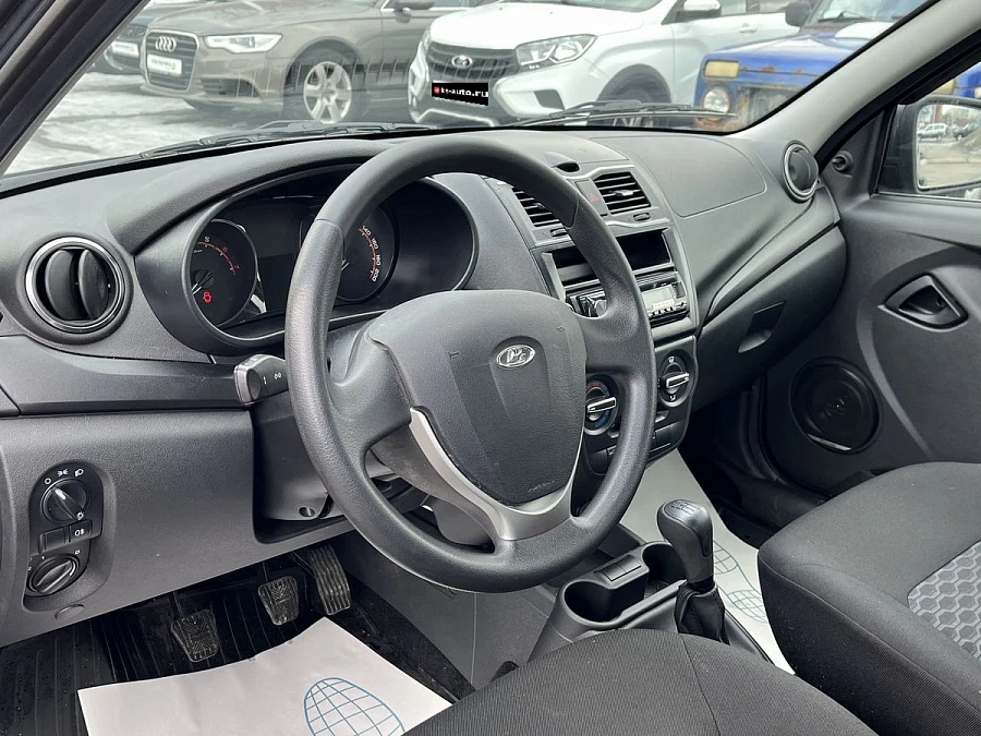 Lada (ВАЗ) Granta, 2019г., передний привод, механика