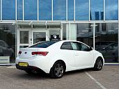 Kia Cerato, 2011г., передний привод, автомат