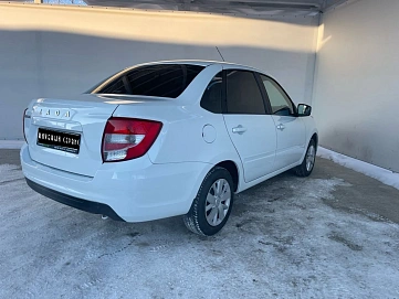 Lada (ВАЗ) Granta, 2022г, передний привод, механика