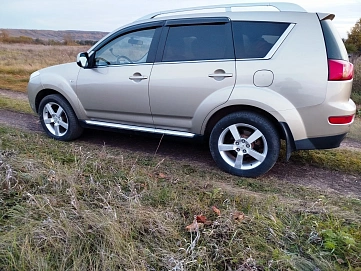 Peugeot 4007, 2008г, полный привод, вариатор