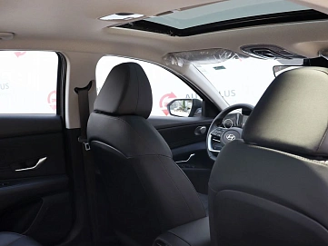 Hyundai Elantra, 2024г, передний привод, вариатор