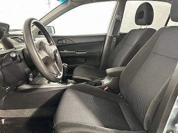 Mitsubishi Lancer, 2006г, передний привод, механика