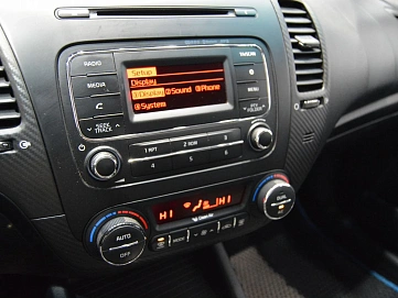 Kia Cerato, 2015г, передний привод, автомат