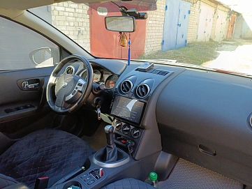Nissan Qashqai+2, 2010г, передний привод, механика