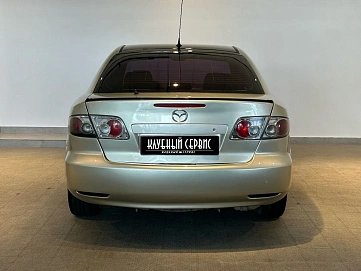 Mazda 6, 2004г, передний привод, механика