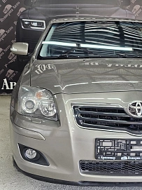Toyota Avensis, 2006г, передний привод, автомат