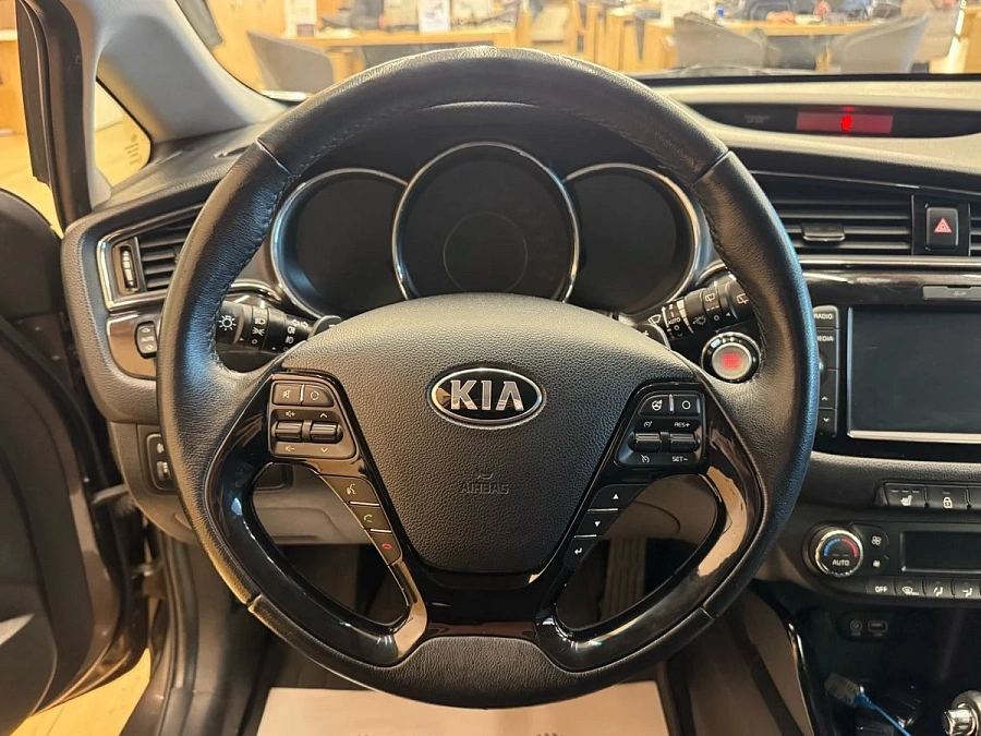 Kia Ceed, 2017г., передний привод, робот