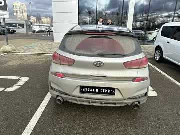 Hyundai Elantra, 2020г, передний привод, автомат