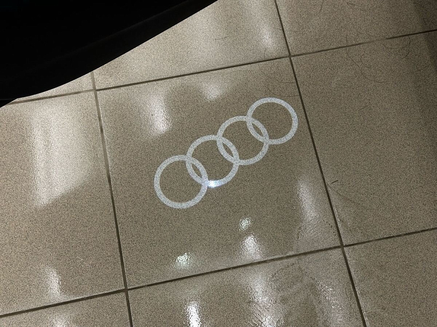 Audi Q3, 2024г., передний привод, робот