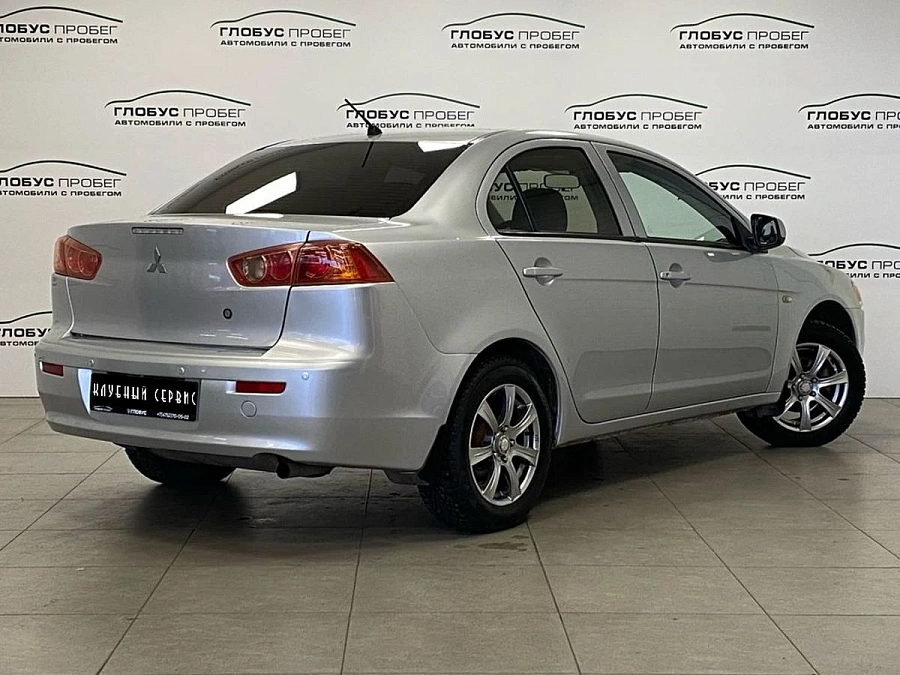 Mitsubishi Lancer, 2008г., передний привод, механика