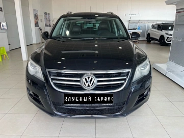 Volkswagen Tiguan, 2009г, полный привод, робот
