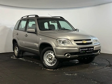Chevrolet Niva, 2012г, полный привод, механика