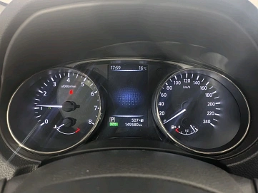 Nissan X-Trail, 2017г, передний привод, вариатор