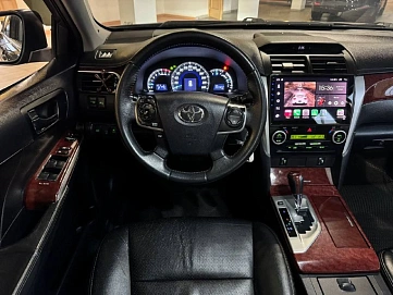 Toyota Camry, 2012г, передний привод, автомат