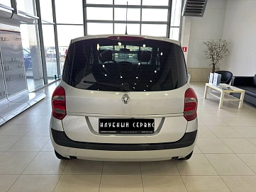 Renault Modus, 2008г, передний привод, робот