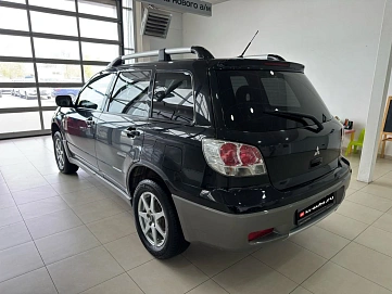 Mitsubishi Outlander, 2003г., полный привод, механика