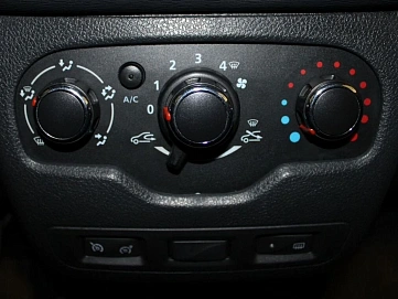 Renault Dokker, 2017г, передний привод, механика