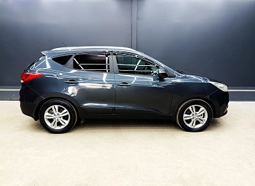 Hyundai ix35, 2010г, полный привод, автомат