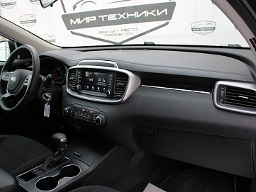 Kia , 2020г., передний привод, автомат