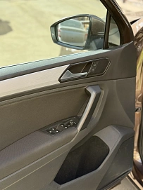 Volkswagen Tiguan, 2018г, полный привод, робот