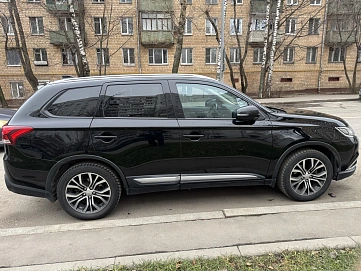 Mitsubishi Outlander, 2018г, полный привод, вариатор
