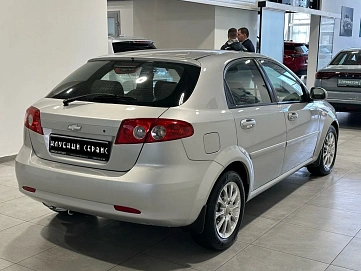 Chevrolet Lacetti, 2006г, передний привод, механика