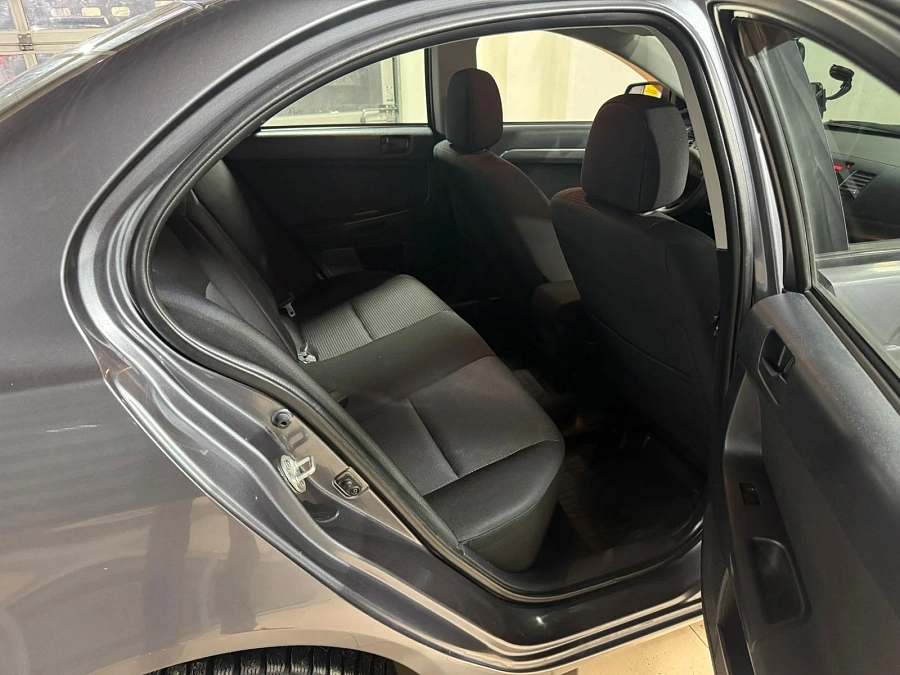 Mitsubishi Lancer, 2009г., передний привод, автомат