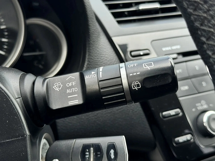 Mazda 6, 2011г., передний привод, автомат