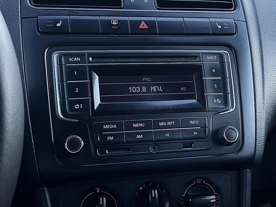 Volkswagen Polo, 2013г., передний привод, механика