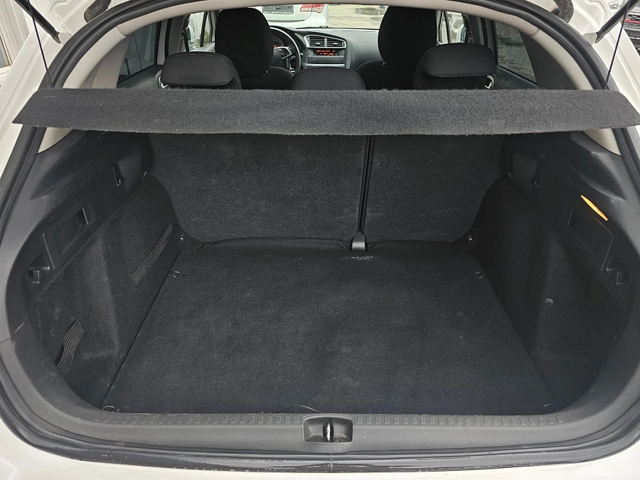 Citroen C4, 2012г., передний привод, автомат