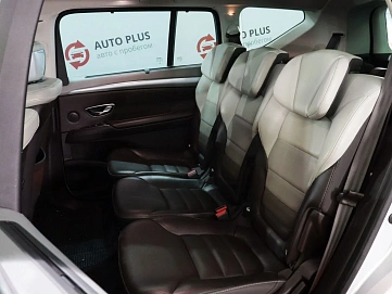 Renault Espace, 2016г, передний привод, робот