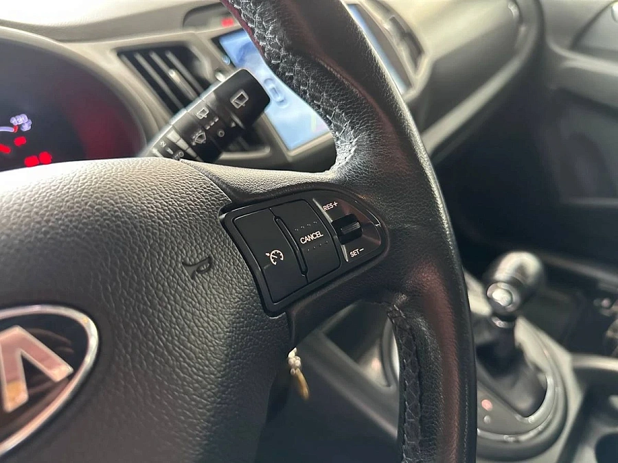 Kia Sportage, 2013г., передний привод, автомат