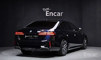 BMW 5 серии, 2024г, задний привод, автомат